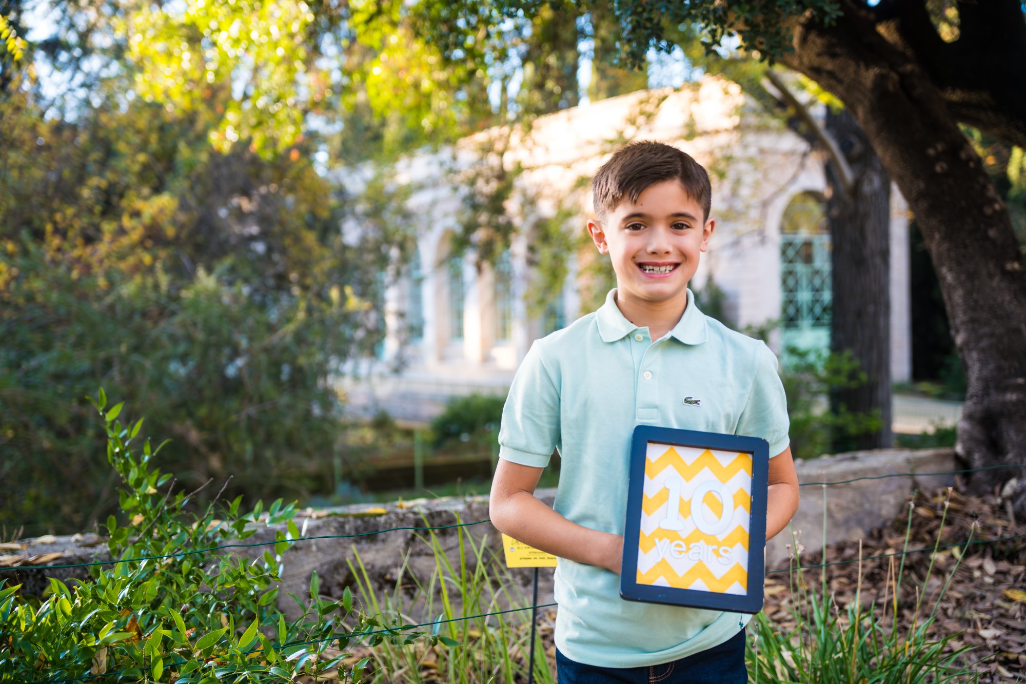 Enfant panneau 10 years jardin