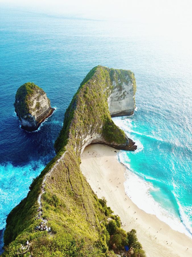 Falaise de Kelingking Beach vue d'en haut, Nusa Penida